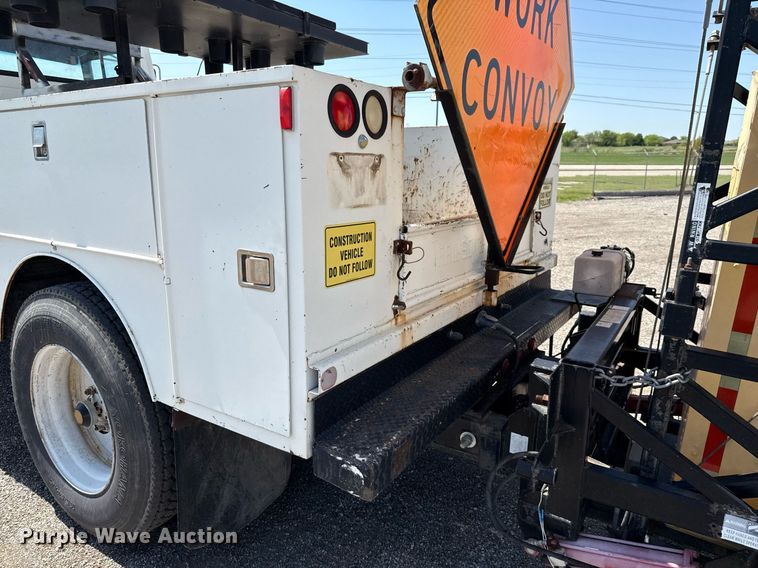 image for item EJ3631 1987 Ford LN8000F service truck with crash attenuator