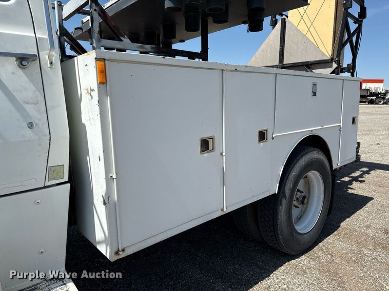 image for item EJ3631 1987 Ford LN8000F service truck with crash attenuator