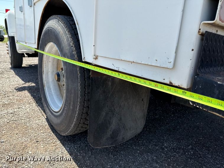 image for item EJ3631 1987 Ford LN8000F service truck with crash attenuator