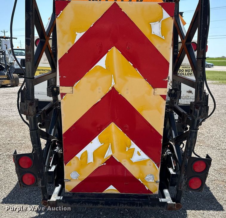 image for item EJ3631 1987 Ford LN8000F service truck with crash attenuator