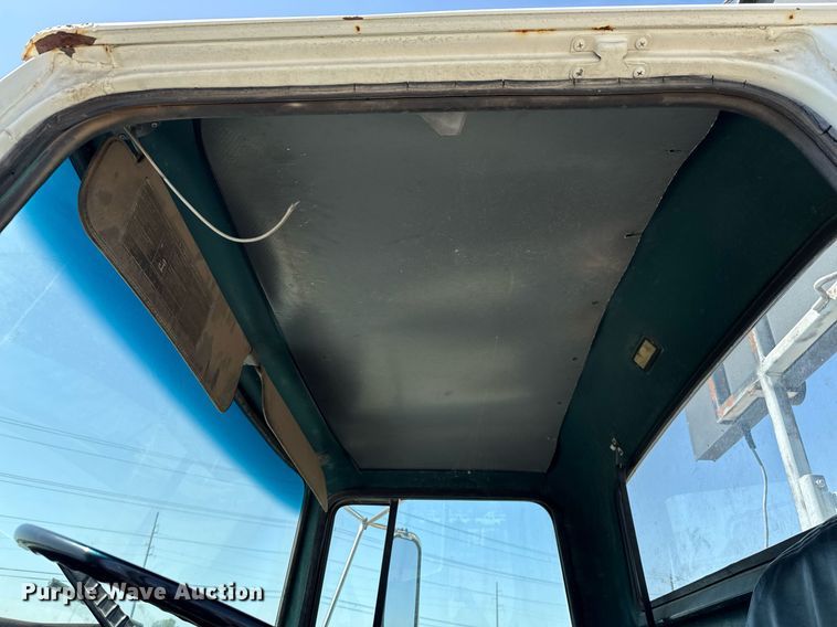 image for item EJ3631 1987 Ford LN8000F service truck with crash attenuator