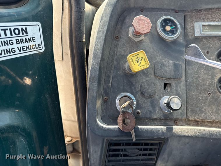 image for item EJ3631 1987 Ford LN8000F service truck with crash attenuator