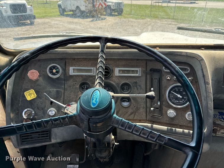 image for item EJ3631 1987 Ford LN8000F service truck with crash attenuator