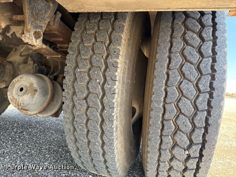 image for item EJ3631 1987 Ford LN8000F service truck with crash attenuator