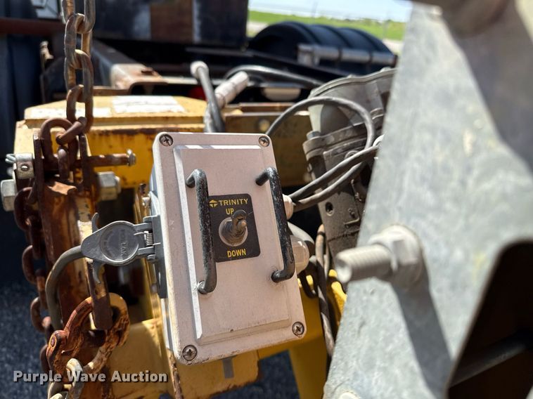 image for item EJ3632 1984 International 1955 truck cab and chassis with crash attenuator