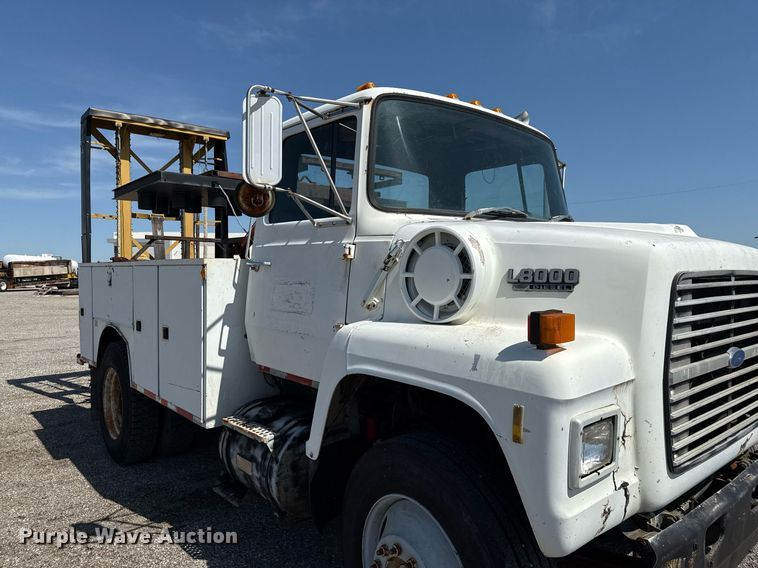 image for item EJ3633 1987 Ford LN8000F utility / service truck with crash attenuator 