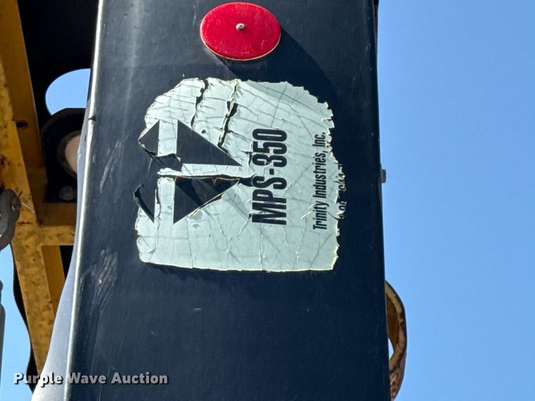 image for item EJ3633 1987 Ford LN8000F utility / service truck with crash attenuator 