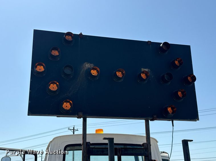 image for item EJ3633 1987 Ford LN8000F utility / service truck with crash attenuator 