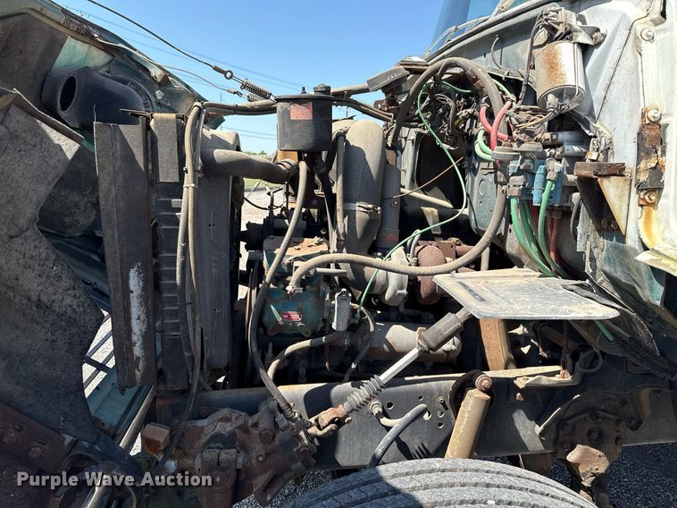 image for item EJ3633 1987 Ford LN8000F utility / service truck with crash attenuator 