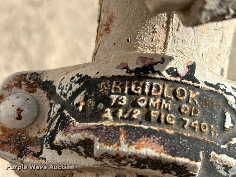 image for item EJ3643 2000 Ford F650 Super Duty XL water truck