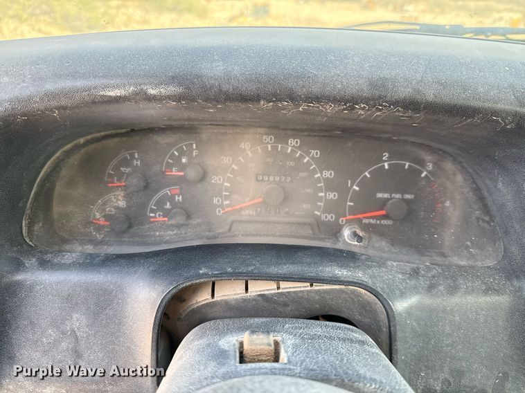 image for item EJ3643 2000 Ford F650 Super Duty XL water truck