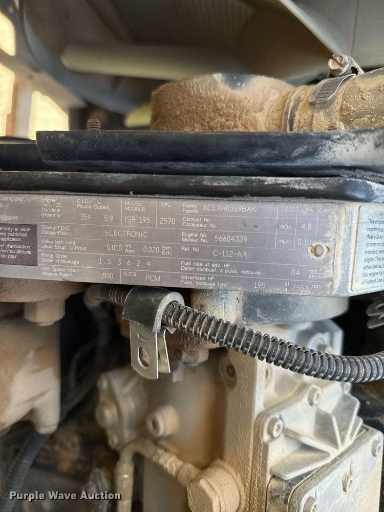 image for item EJ3643 2000 Ford F650 Super Duty XL water truck