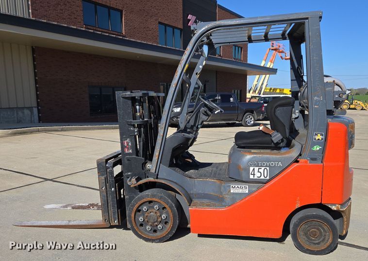 image for item EJ7379 Toyota 8FGCU20 forklift