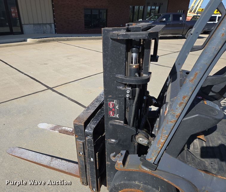 image for item EJ7379 Toyota 8FGCU20 forklift