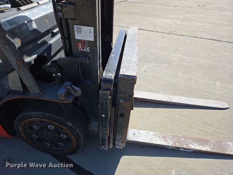 image for item EJ7379 Toyota 8FGCU20 forklift