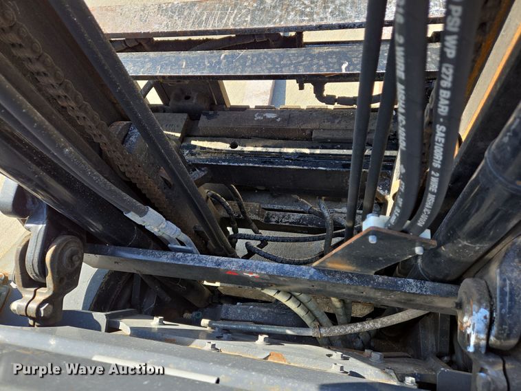 image for item EJ7379 Toyota 8FGCU20 forklift