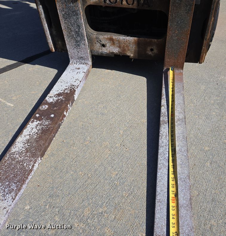 image for item EJ7379 Toyota 8FGCU20 forklift