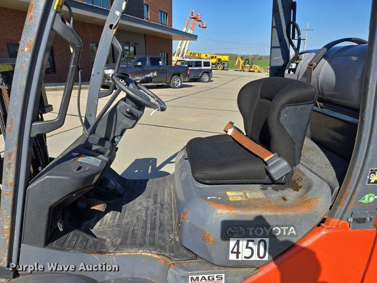 image for item EJ7379 Toyota 8FGCU20 forklift