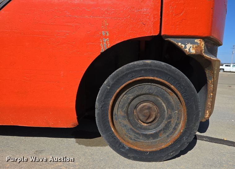 image for item EJ7379 Toyota 8FGCU20 forklift