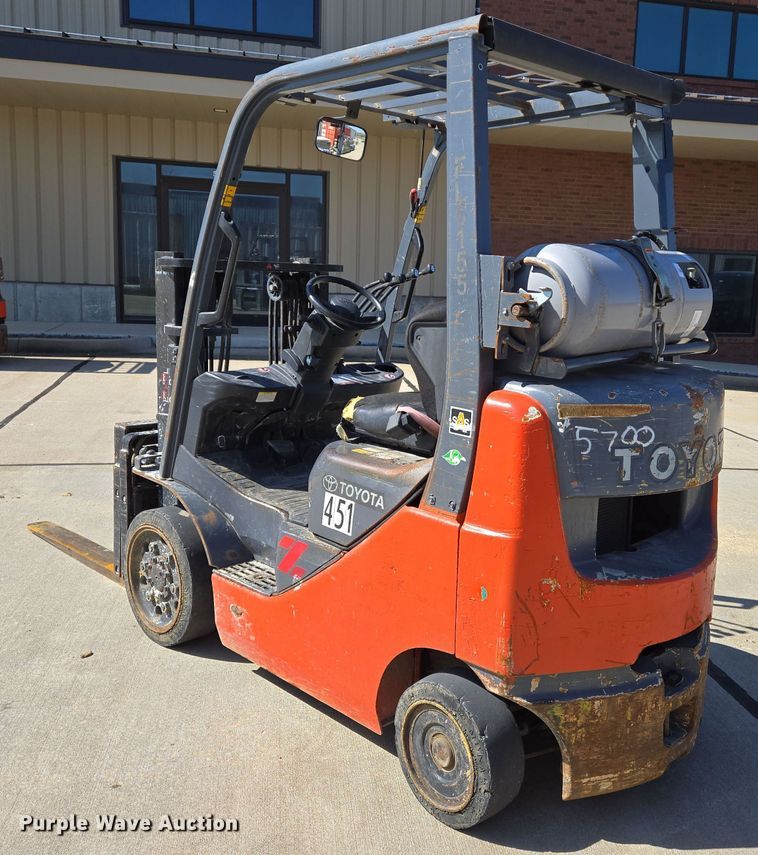 image for item EJ7380 Toyota 8FGCU20 forklift