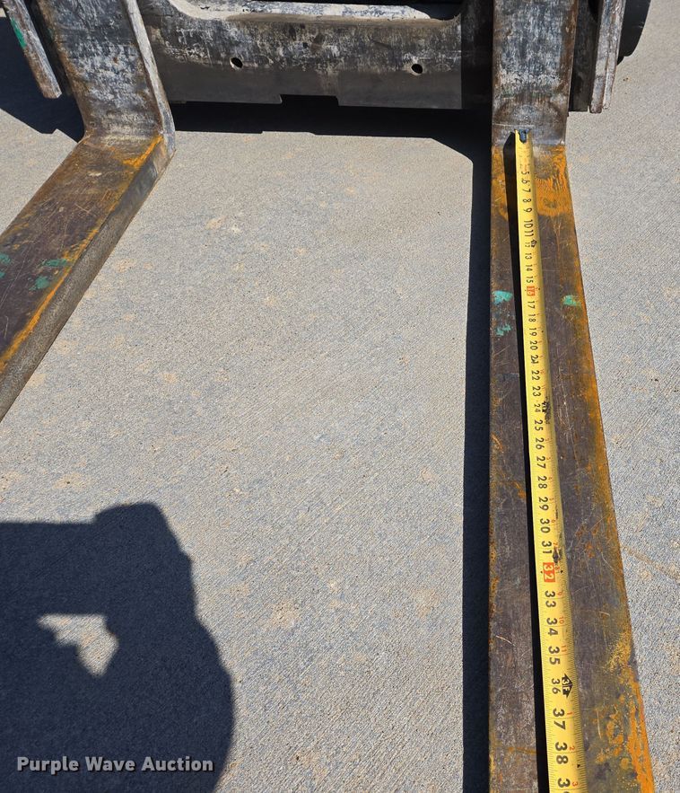 image for item EJ7380 Toyota 8FGCU20 forklift