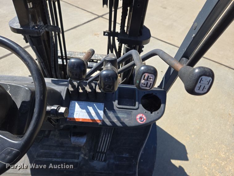 image for item EJ7380 Toyota 8FGCU20 forklift