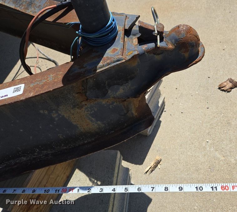 image for item EJ7381 1999 Pac Van office trailer