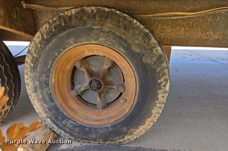 image for item EJ7381 1999 Pac Van office trailer