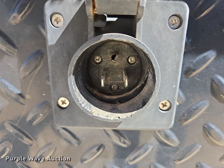 image for item EJ7382 2016 PJ dump trailer