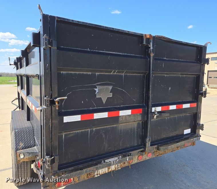 image for item EJ7382 2016 PJ dump trailer