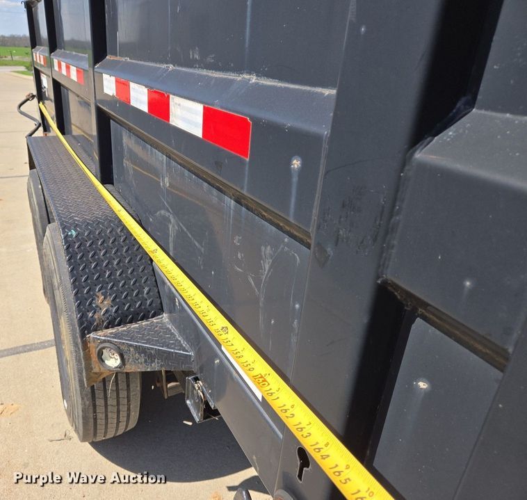 image for item EJ7382 2016 PJ dump trailer