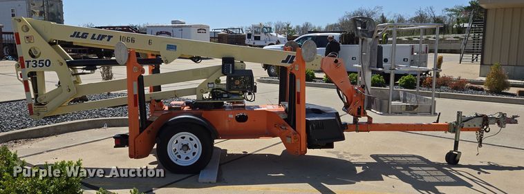 image for item EJ7385 2017 JLG Lift T350 boomlift
