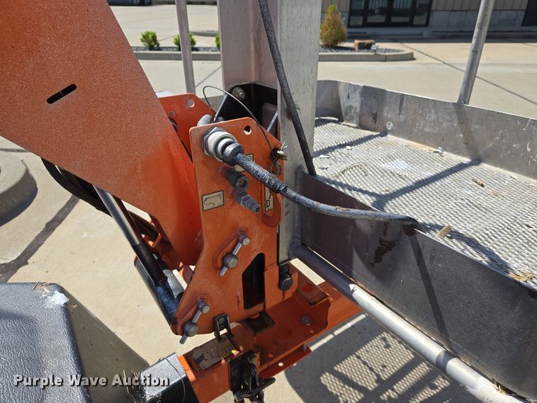 image for item EJ7385 2017 JLG Lift T350 boomlift