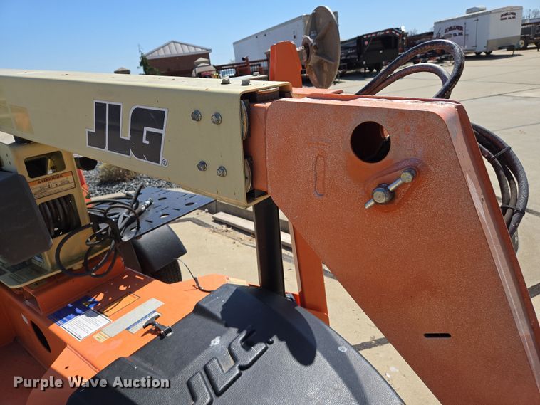 image for item EJ7385 2017 JLG Lift T350 boomlift