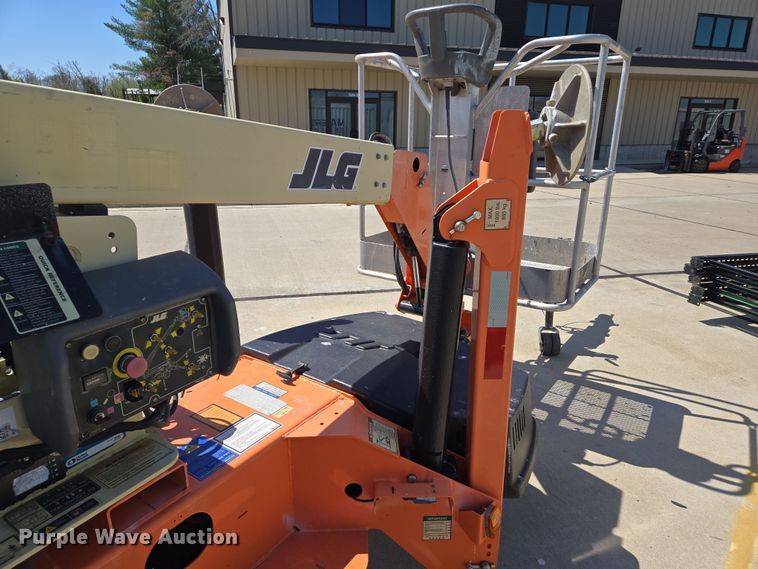 image for item EJ7385 2017 JLG Lift T350 boomlift