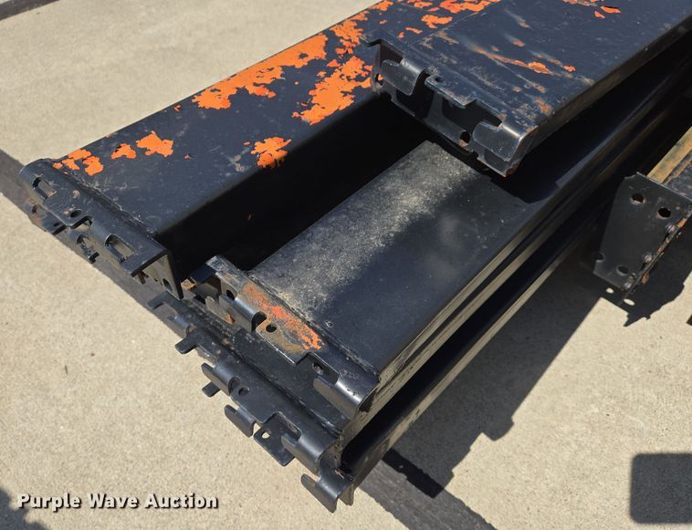 image for item EJ7386 Pallet racking