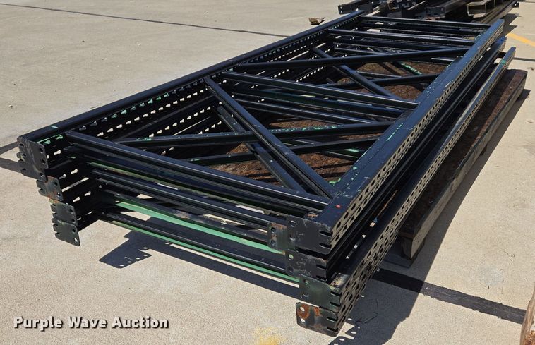 image for item EJ7386 Pallet racking
