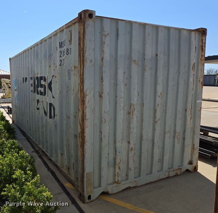 image for item EJ7388 2009 shipping container