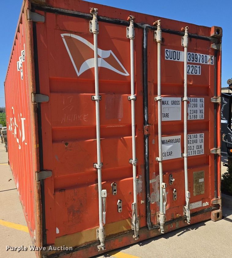 image for item EJ7391 2003 CIMC shipping container