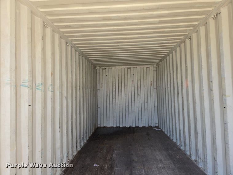 image for item EJ7391 2003 CIMC shipping container