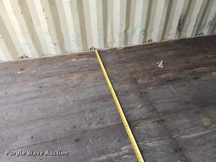 image for item EJ7391 2003 CIMC shipping container