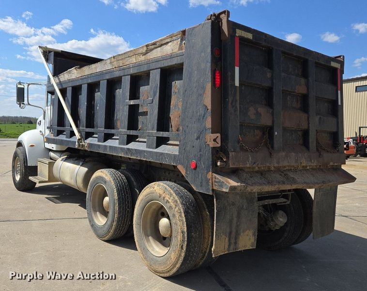 image for item EJ7392 2008 Peterbilt 340 dump truck