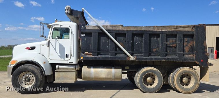 image for item EJ7392 2008 Peterbilt 340 dump truck