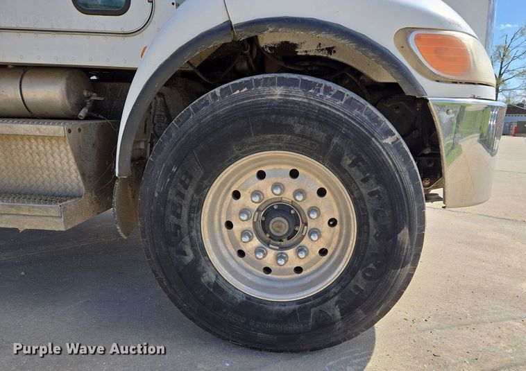 image for item EJ7392 2008 Peterbilt 340 dump truck