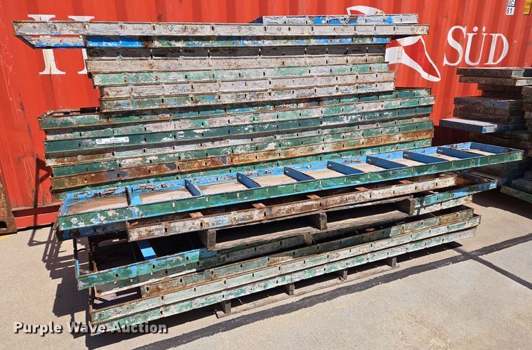 image for item EJ7393 Approximately 78 concrete forms