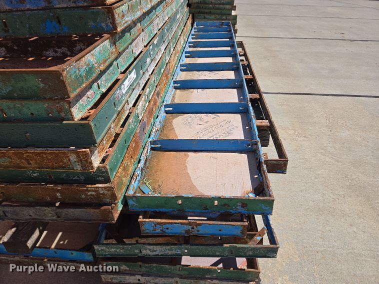 image for item EJ7393 Approximately 78 concrete forms