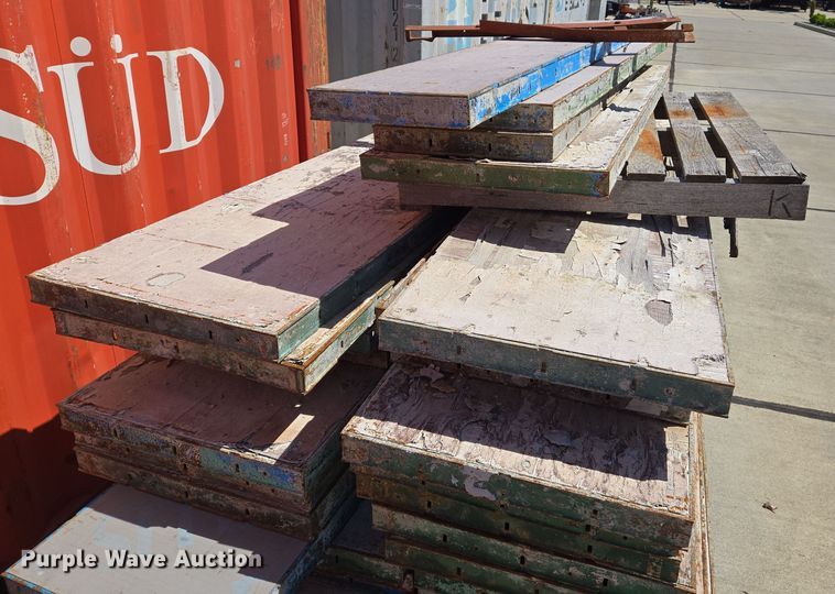 image for item EJ7393 Approximately 78 concrete forms