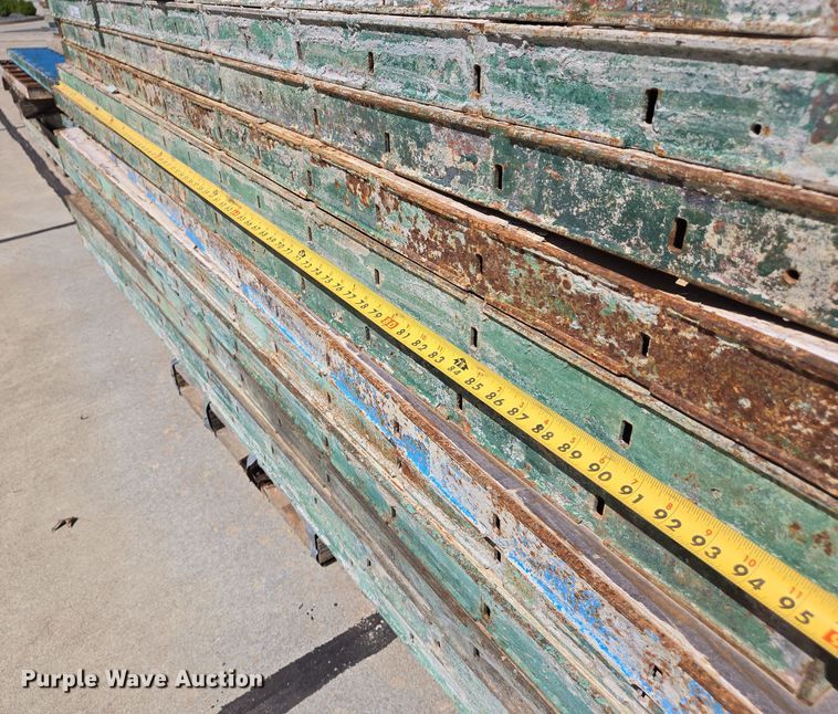 image for item EJ7393 Approximately 78 concrete forms