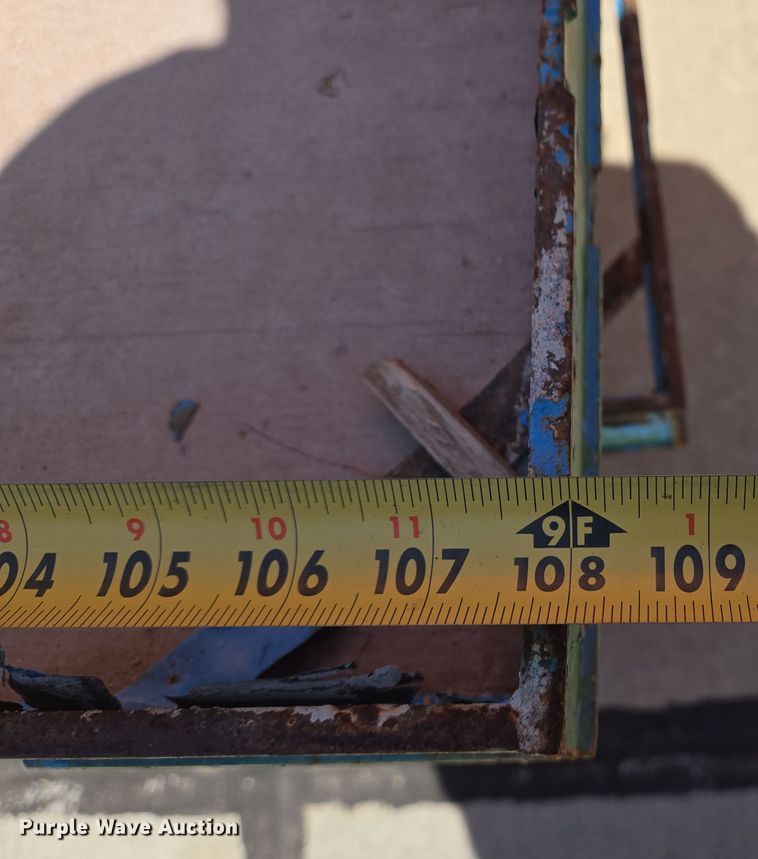 image for item EJ7393 Approximately 78 concrete forms