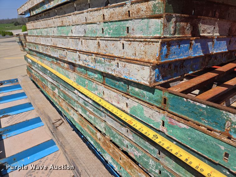 image for item EJ7393 Approximately 78 concrete forms